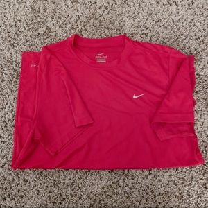 Nike Dri-Fit Short Sleeve Tee